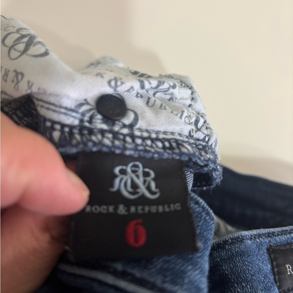 Rock & Republic Ripped Indigo Skinny Jeans - Picture 4 of 4